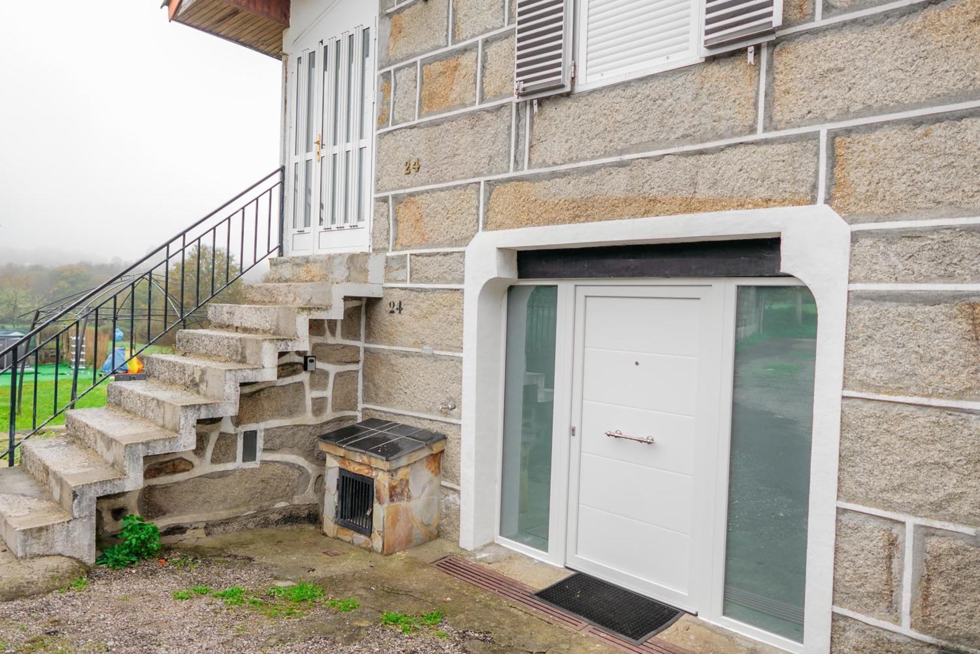 Casa Luna Rural Con Piscina Y Jardin 奥伦塞 外观 照片